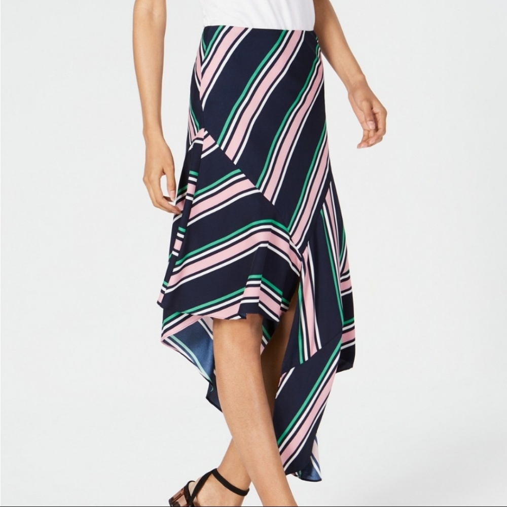 Bar III Skirt Size 4